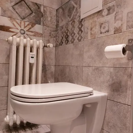 Maison Svetla * Лекко