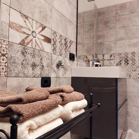 Appartamento Maison Svetla *