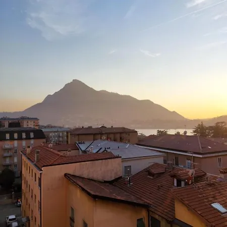 Apartment Maison Svetla Lecco